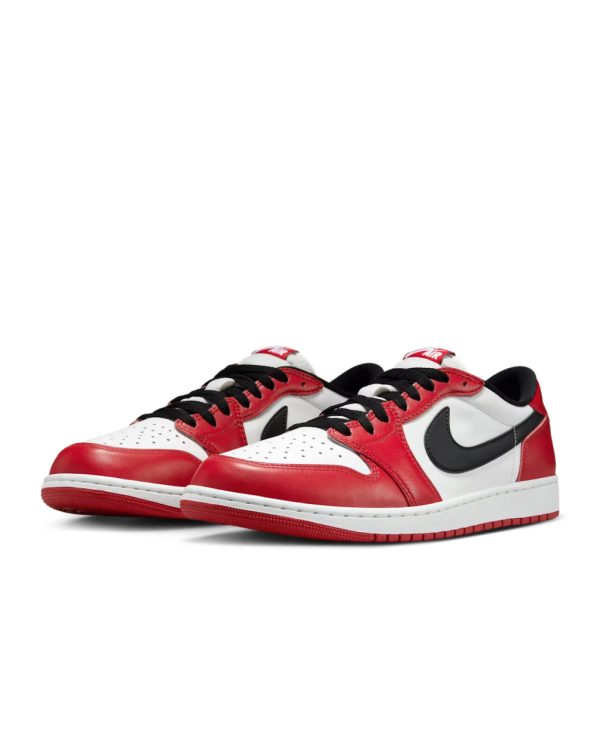 "Chicago" Air Jordan 1 Low OG 2025 - product image from the listing.