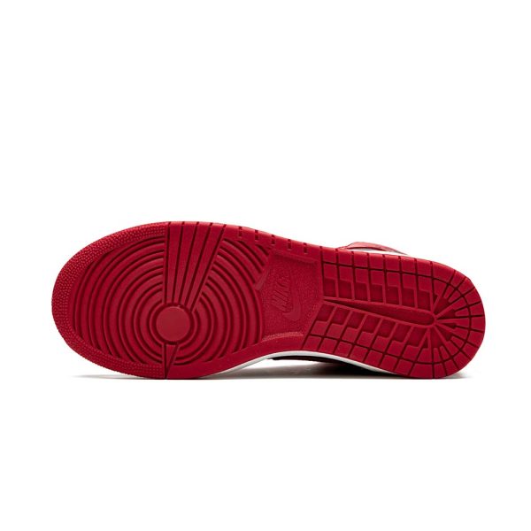 "Varsity Red" Air Jordan 1 Retro High OG '85 - product image from the listing.