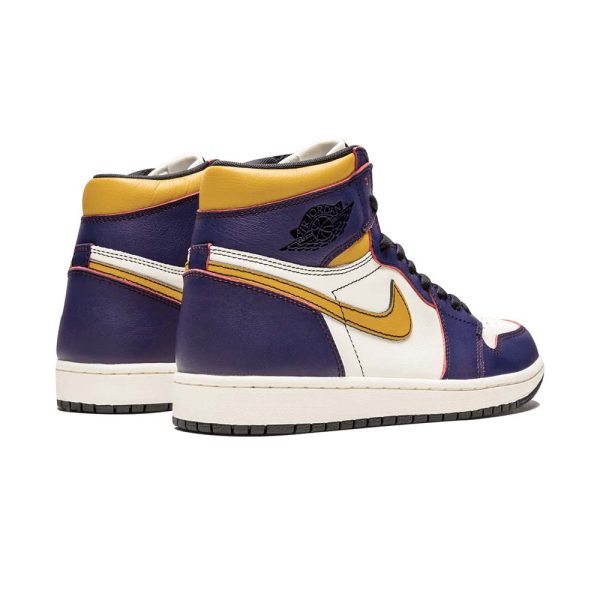 Air Jordan 1 Retro High OG "LA to Chicago" - product image from the listing.