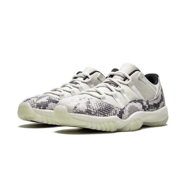 "Snakeskin Light Bone" Air Jordan 11 Retro Low - product image from the listing.