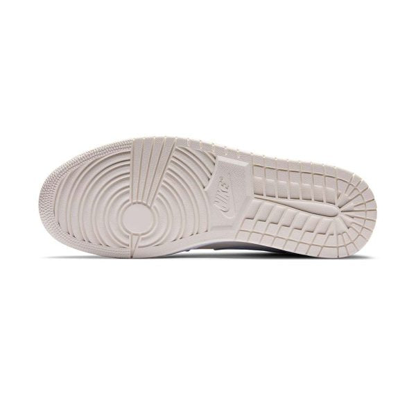 Air Jordan 1 Mid SE 'Sail Light Blue' - product image from the listing.