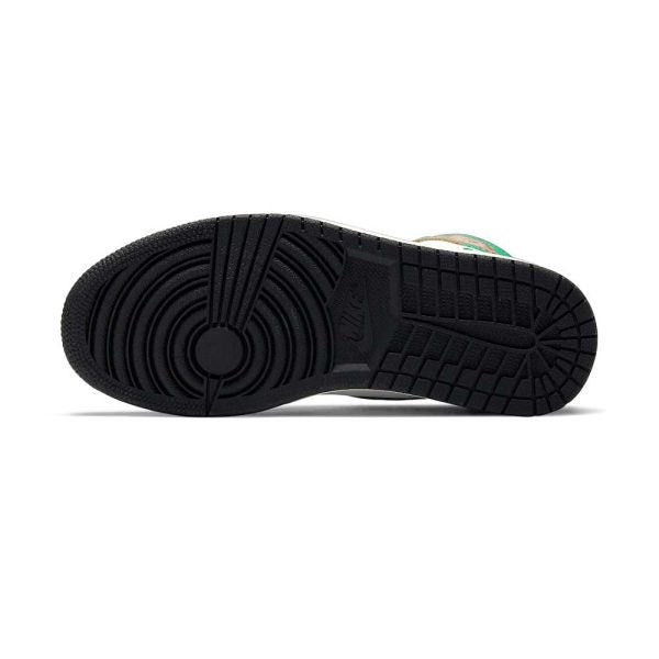 "Lucky Green" Air Jordan 1 Retro High OG WMN - product image from the listing.