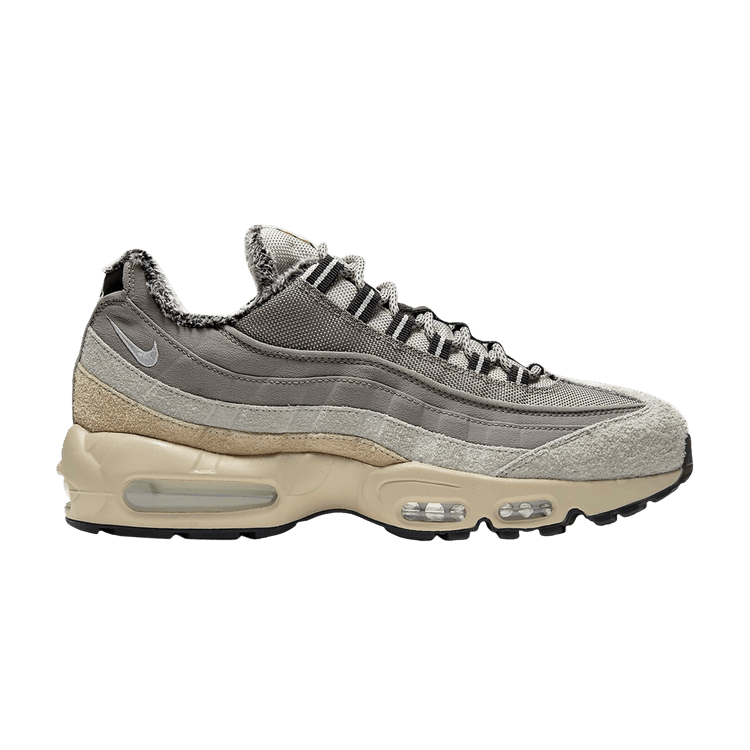 Wild - Nike Air Max 95 - product photo shown in the listing for this item.