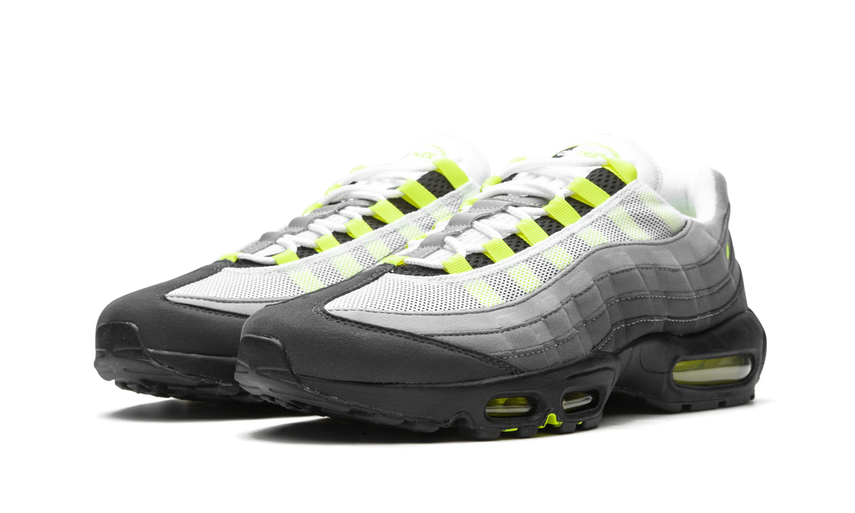 "Neon 2020" Air Max 95 OG CT1689 001 - product image from the listing.