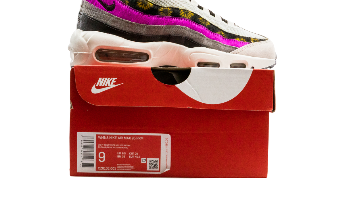 Women's AIR MAX 95 PREMIUM "Daisy Chain" CZ8102 001 - product image from the listing.