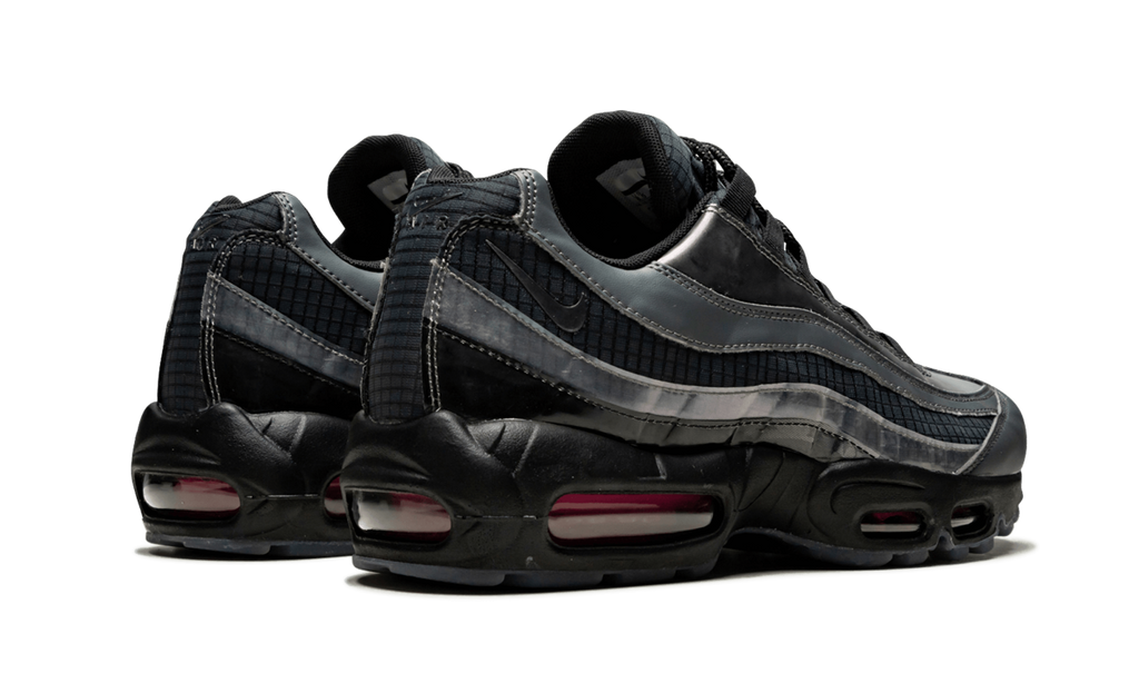"Ember Glow" Air Max 95 Lv8 AO2450 001 - product image from the listing.