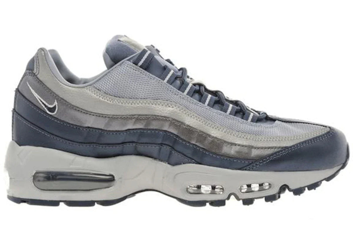 London - Nike Air Max 95 - product photo shown in the listing for this item.