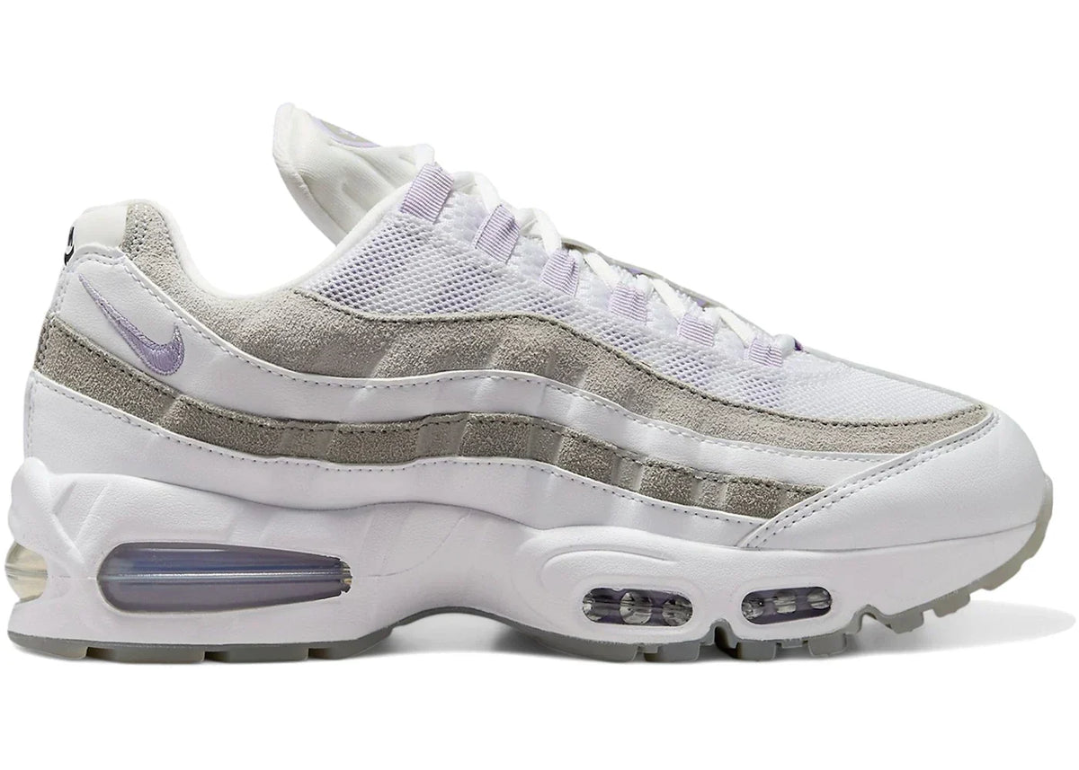 Women's Nike Air Max 95 OG Big Bubble Hydrangeas - product image from the listing.