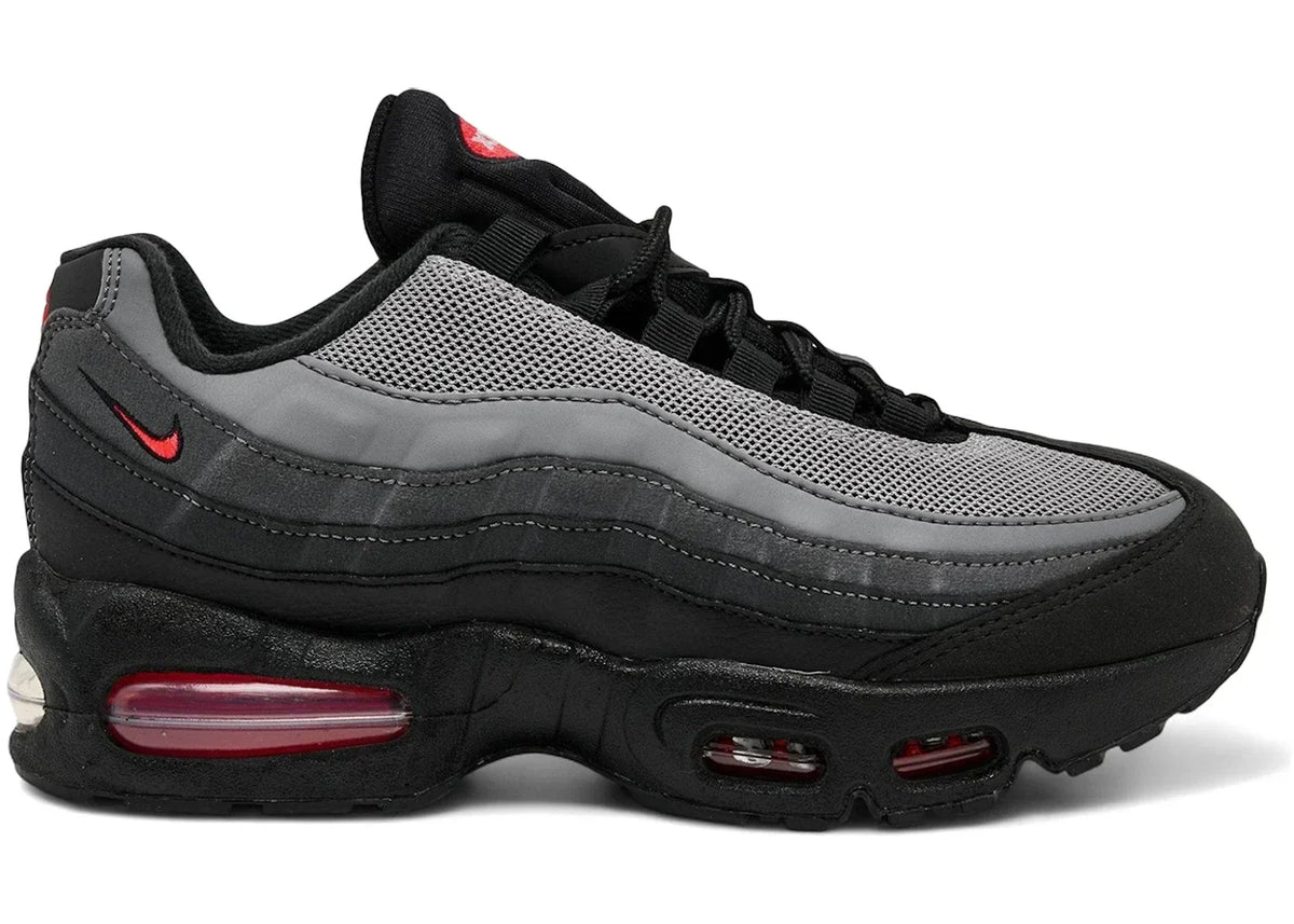 Bright Crimson (GS) - Nike Air Max 95 OG - product image from the listing.