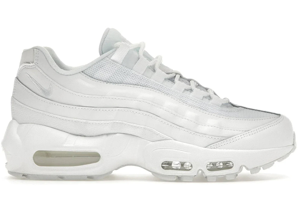 Recraft Triple White (GS) - Nike Air Max 95 - product image from the listing.