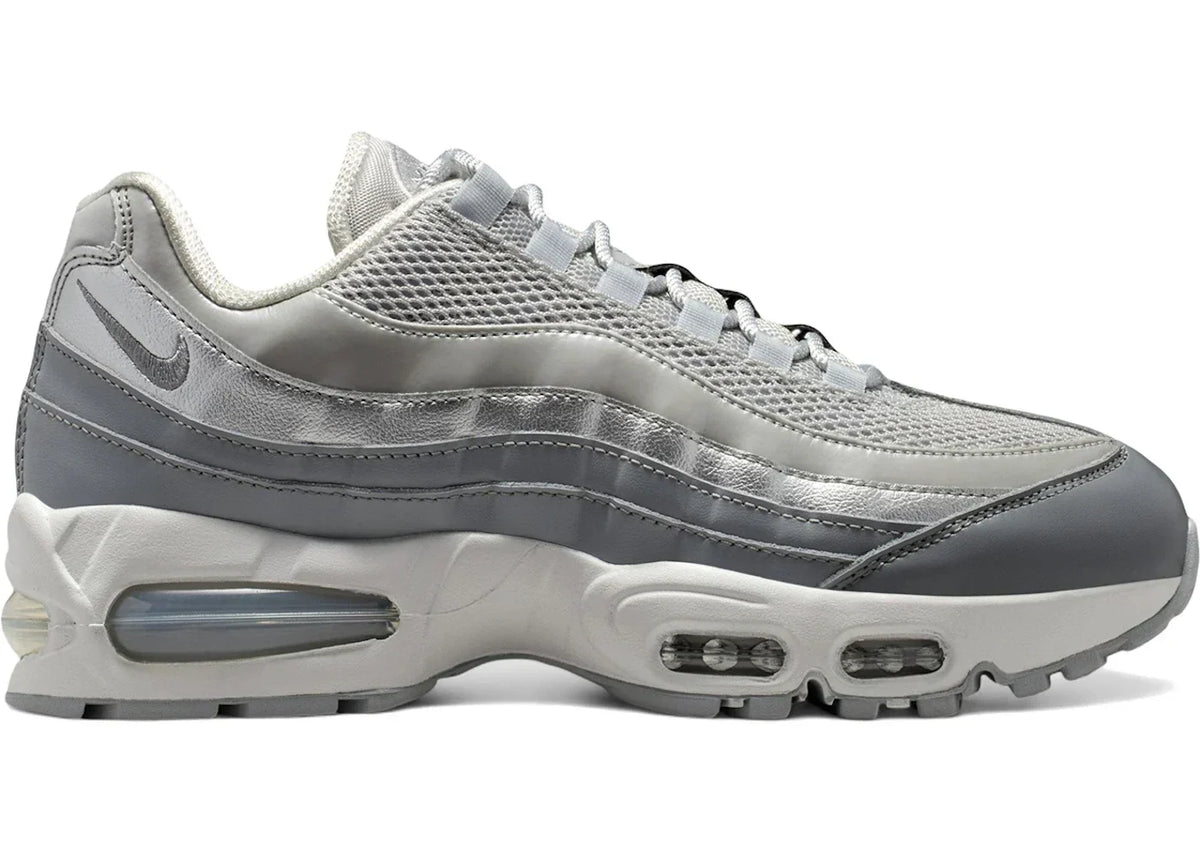 Women's Nike Air Max 95 SE Big Bubble Grey Fog Silver - product image from the listing.