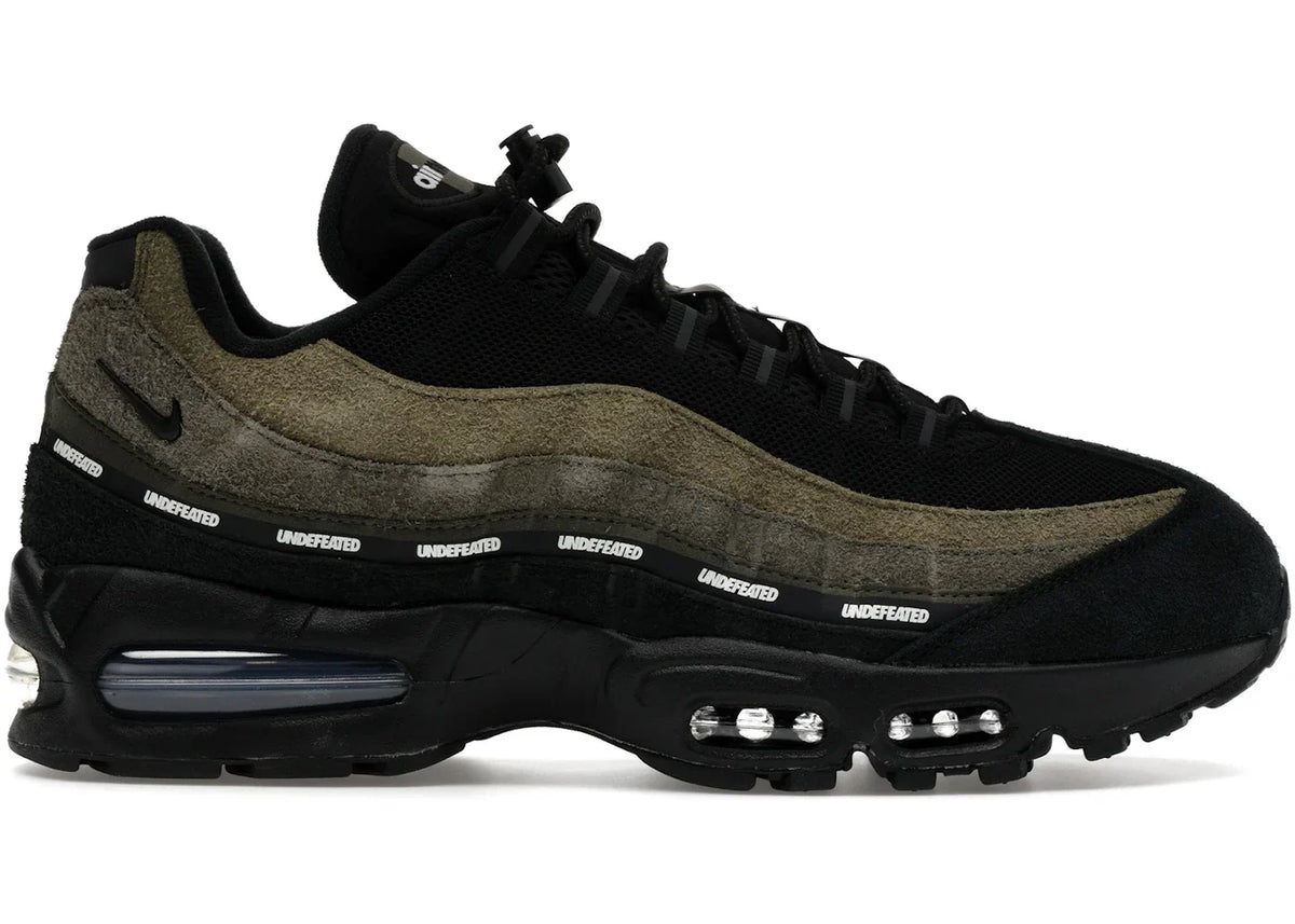 Nike Air Max 95 SP Undefeated Geo La Brea Medium in Olive - product image from the listing.