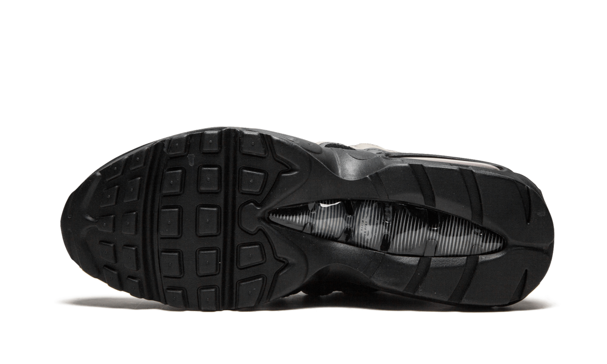 "Cool Grey" Air Max 95 PRM 538416 006 - product image from the listing.