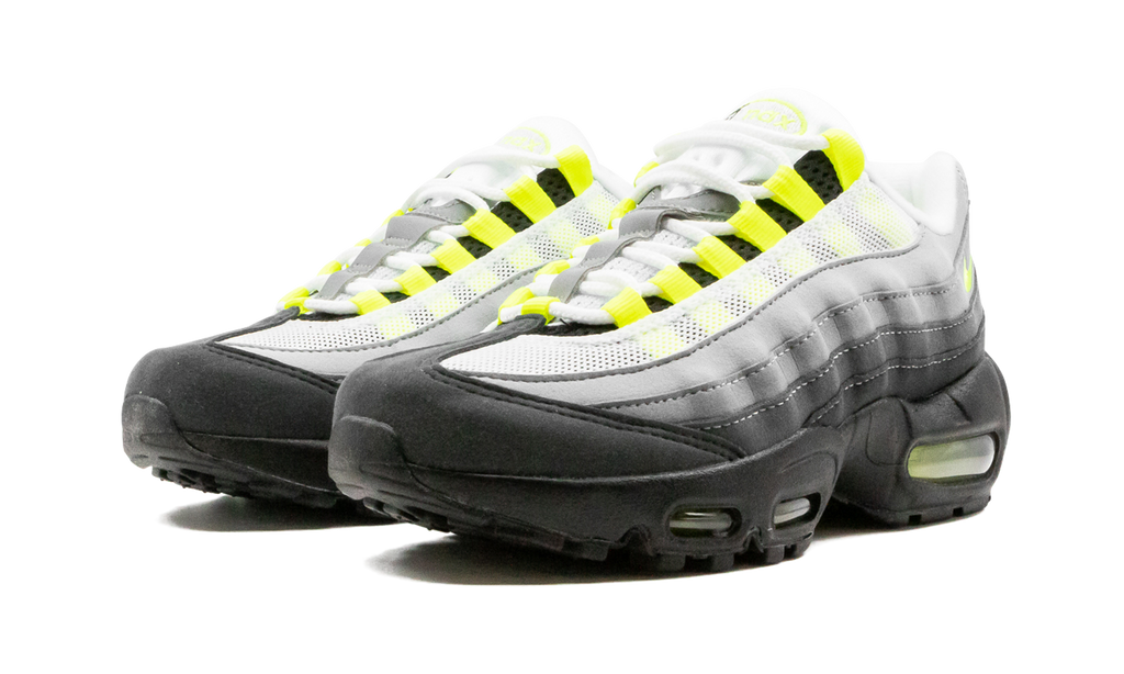 "Neon 2020" Air Max 95 OG GS CZ0910 001 - product image from the listing.