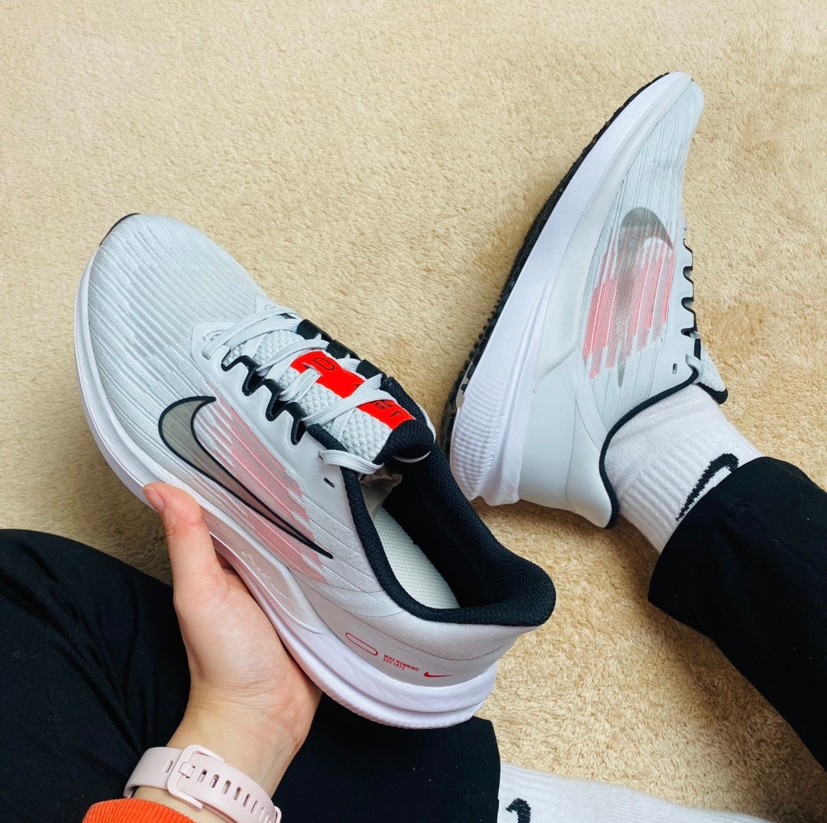 Nike Air Winflo 9 Running Shoes in White and Pink DD6203-009 - product image from the listing.