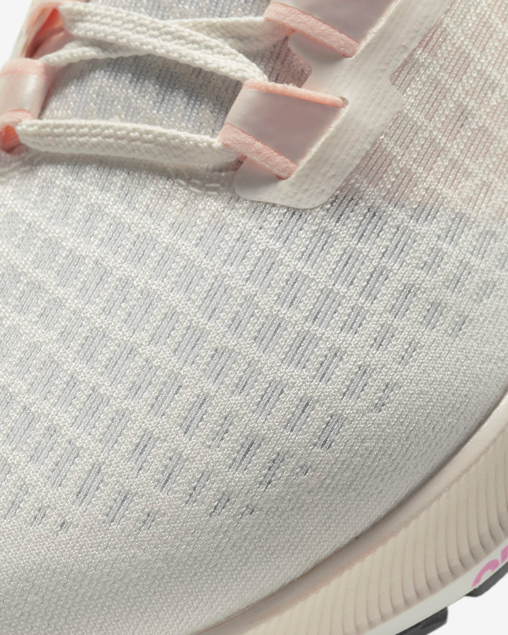 Nike Air Zoom Pegasus 37 Shoes for Running BQ9647-102 - product image from the listing.