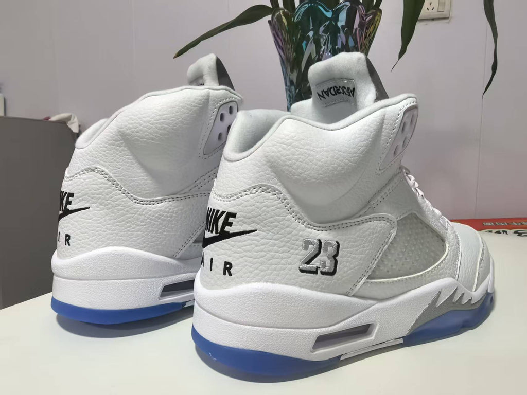 "Triple White" Air Jordan 5 Retro - product image from the listing.