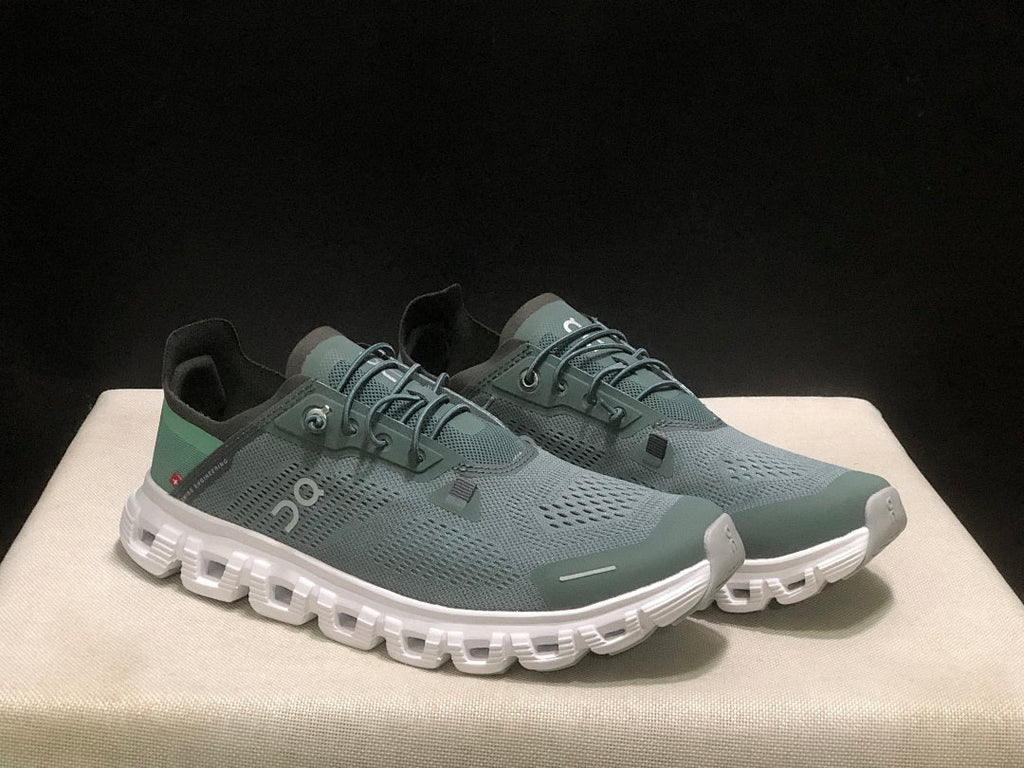 On Cloud 6 Coast Sneakers in Green - product image from the listing.