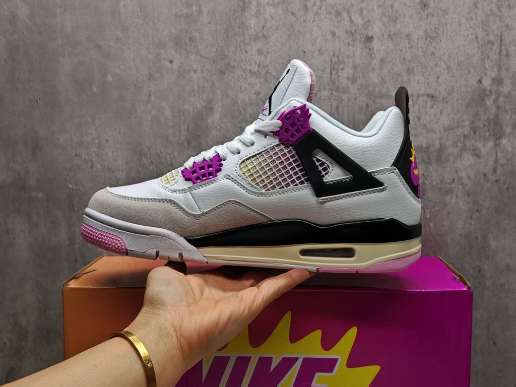 "Comic Book" Air Jordan 4 Retro Off White/University Red - product image from the listing.