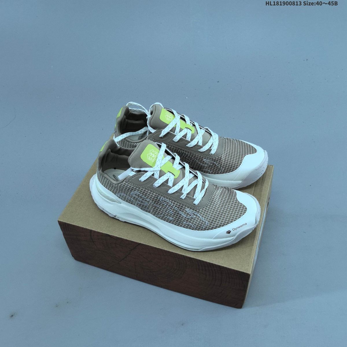 Kolon Sport EGG LITE DYNEEMA Low-Cut Hiking Shoes - product image from the listing.