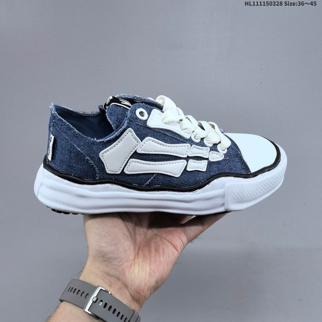 Maison MIHARA YASUHIRO Original Sole Canvas Low Trainers - product image from the listing.