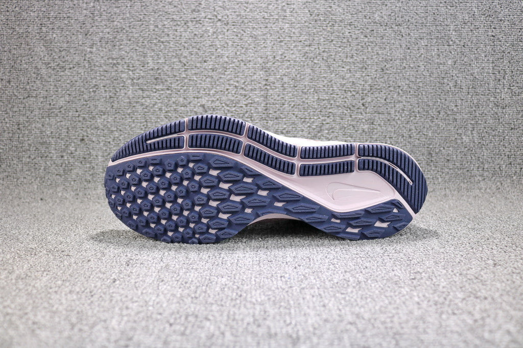 Women's Nike Air Zoom Pegasus 35 Running Shoes Rose 942855-601 - product image from the listing.