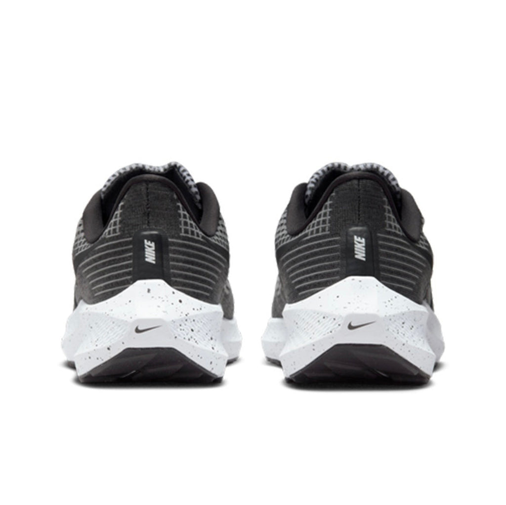 Nike Air Zoom Pegasus 39 in Black White Grey DH4072-005 - product image from the listing.