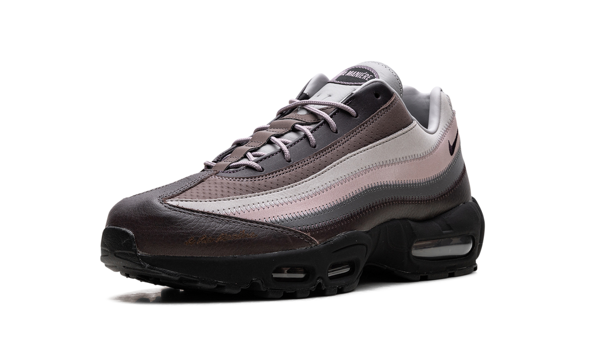 "A Ma Maniére - While You Were Sleeping" AIR MAX 95 FZ8743 200 - product image from the listing.