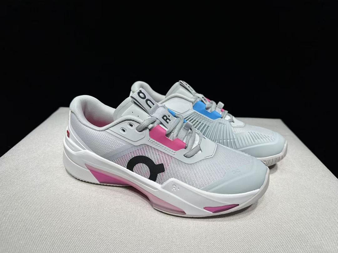 On The Roger Pro Fire Clay Grey Blue Tennis Footwear - product image from the listing.
