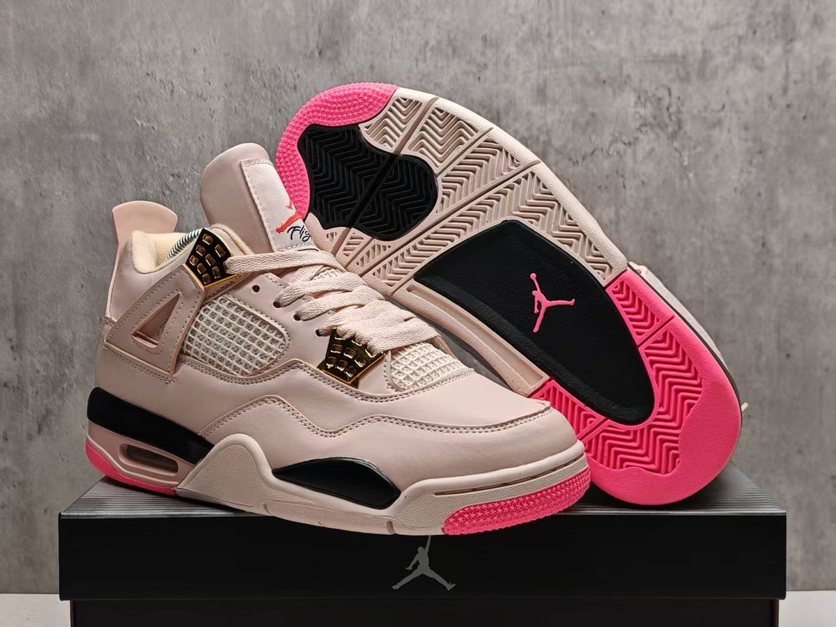 Air Jordan 4 in Beige/Pink - product image from the listing.