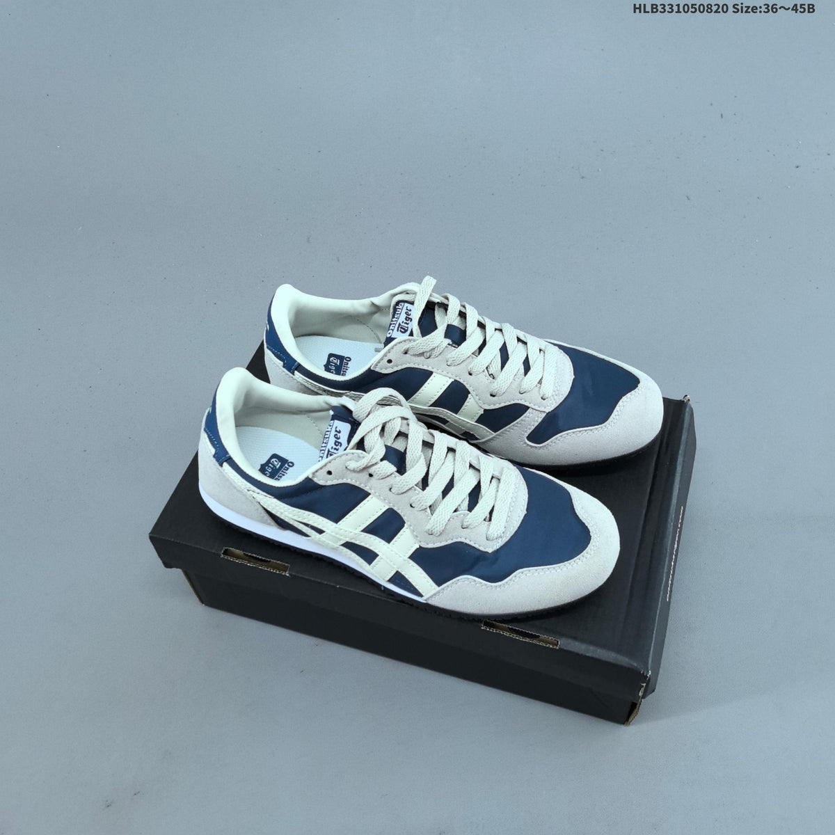 Onitsuka Tiger Serrano Unisex Casual Trainers - product image from the listing.