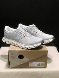 On Cloud 6 Sneakers in Gray and White - product image from the listing.