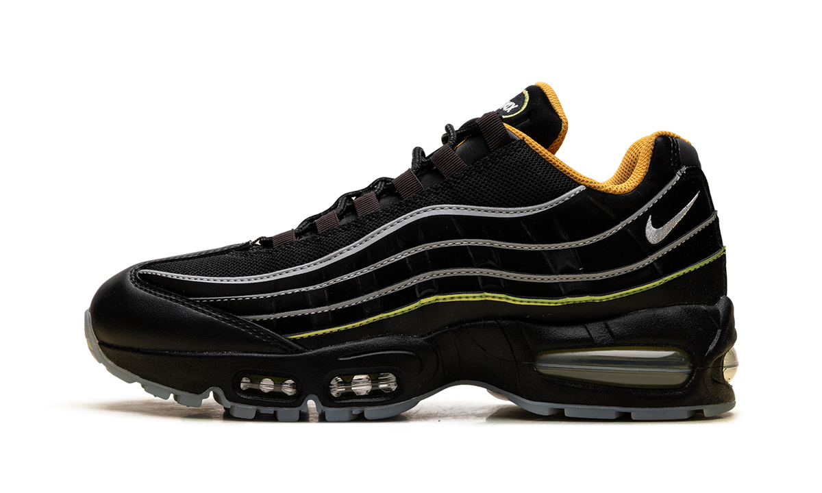 "Big Bubble Korea" Air Max 95 IR5901 010 - product image from the listing.