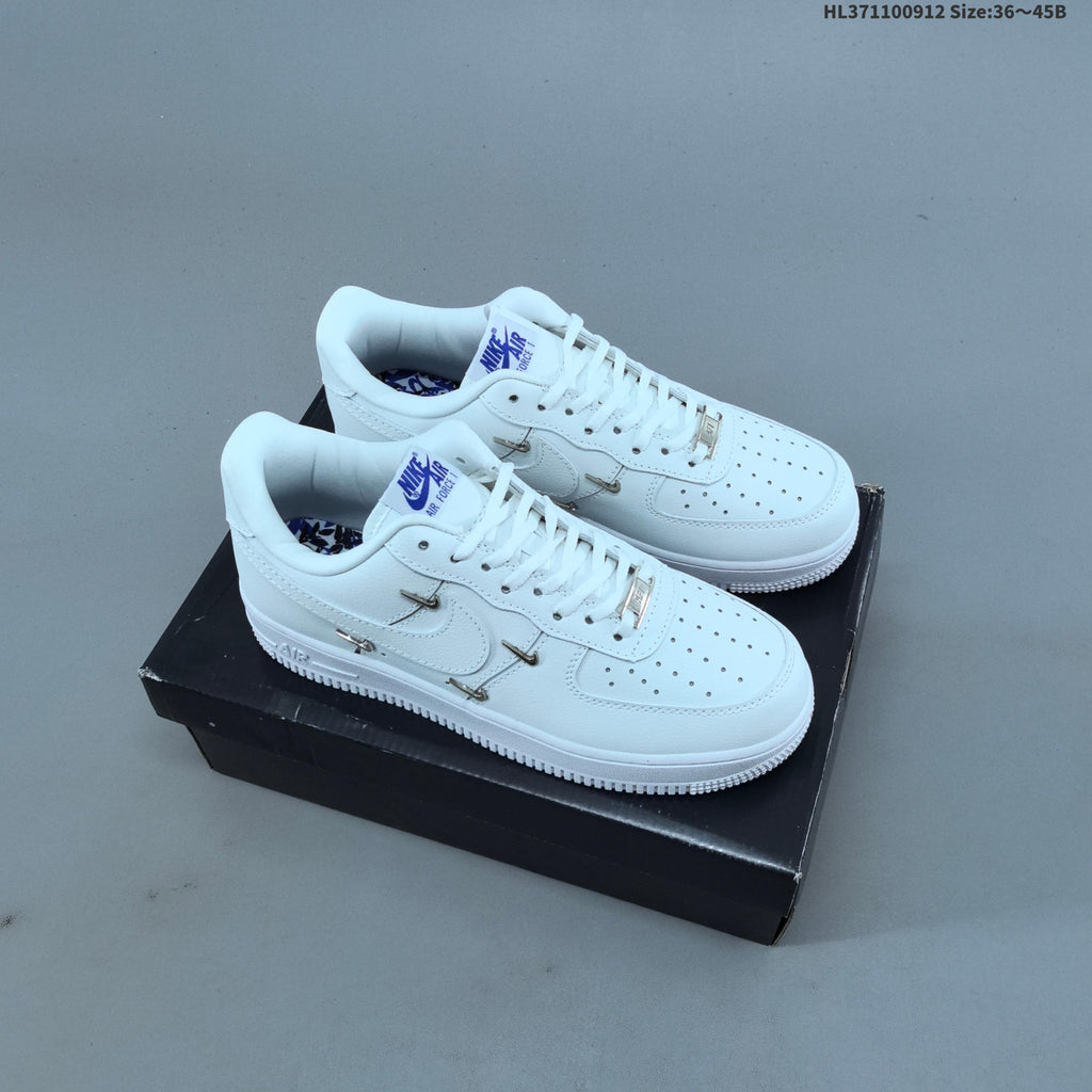 Nike Air Force 1 '07 Low-Cut Sneakers - product image from the listing.