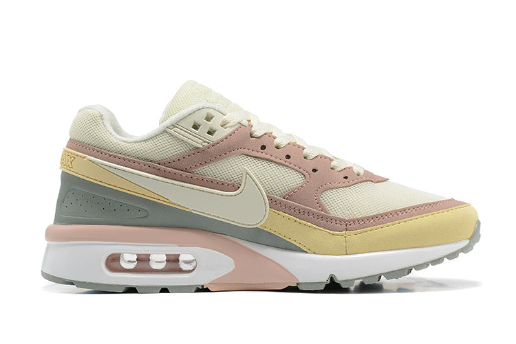 Nike Air Max Sneakers in Light Pink Multicolor - product image from the listing.