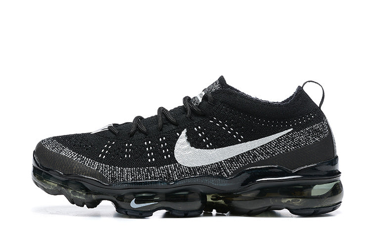 Nike Air VaporMax 2023 Flyknit Sneakers in Black DV1678-100 - product image from the listing.