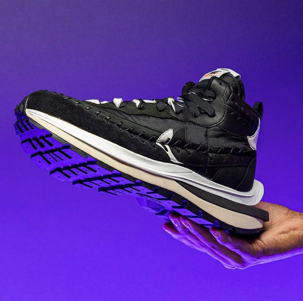 Nike VaporWaffle DH9186-001 Sneakers in Black and White - product image from the listing.