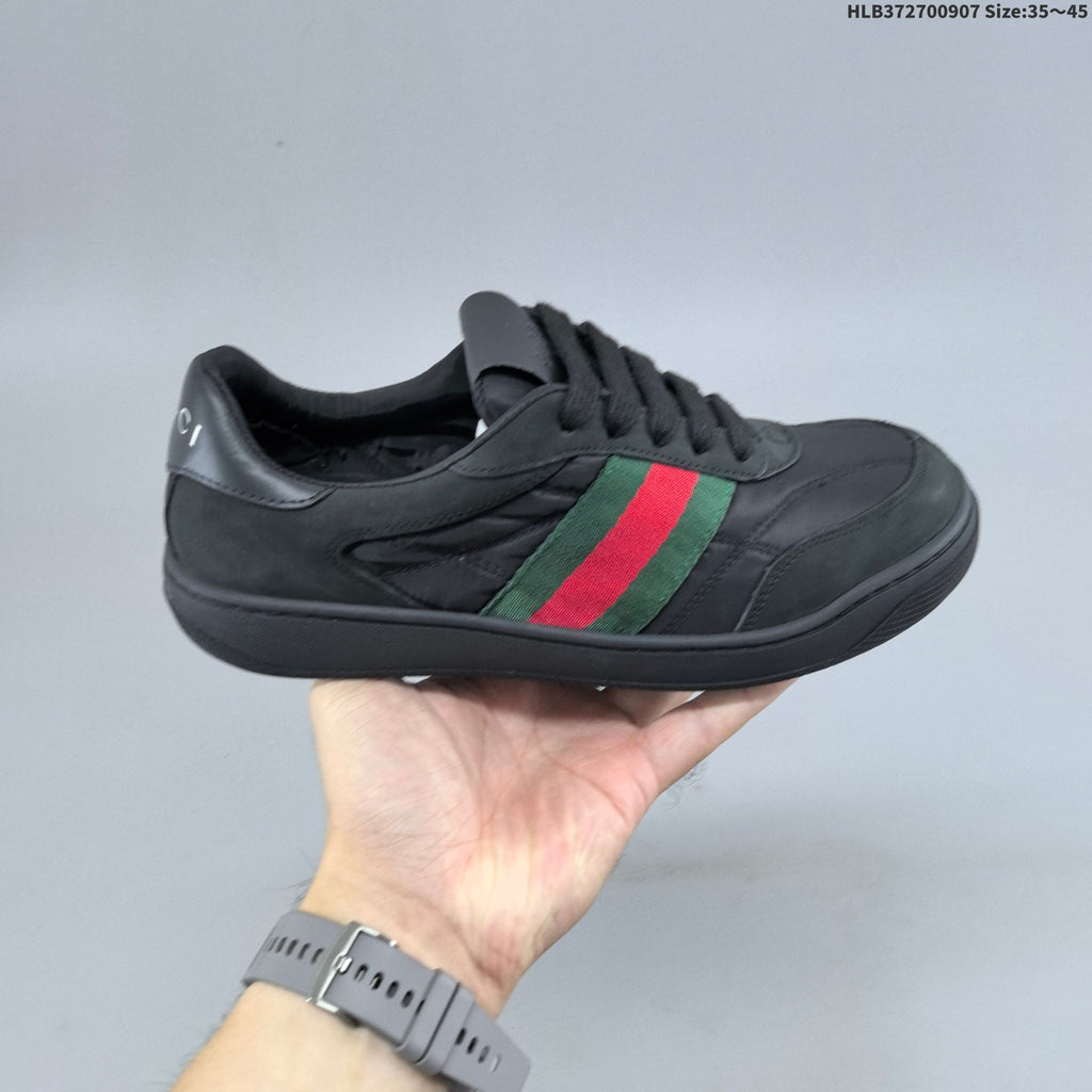Gucci Ace Low-Cut Sneakers 429446 A38G0 1284 - product image from the listing.