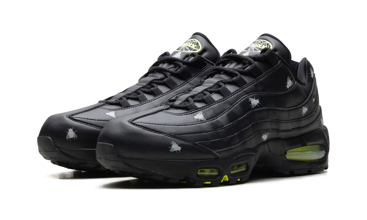 "Houseflies" Air Max 95 PRM IM3082 001 - product image from the listing.