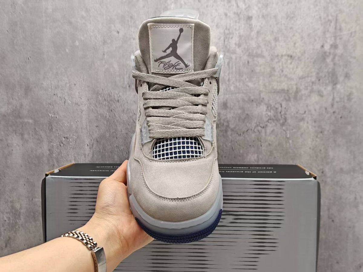"Georgetown" Air Jordan 4 Retro - product image from the listing.