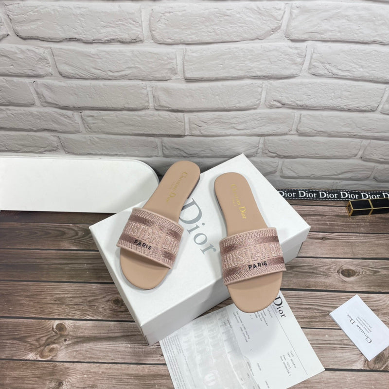 Women's MJDS12 shoes 35-42 slippers with all packaging - product image from the listing.