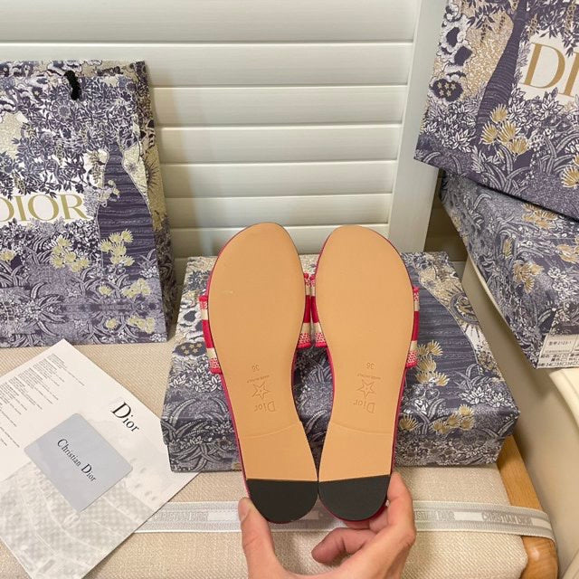 Women's MDS3 Slippers shoes 35-42 With box - product image from the listing.