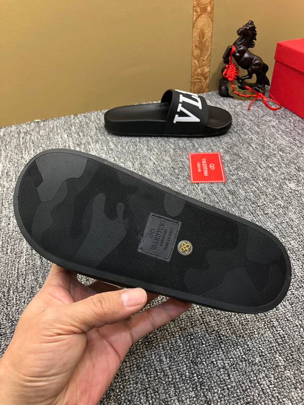 YVS3 Leather slippers couples Footwear 36-45 With box - product image from the listing.