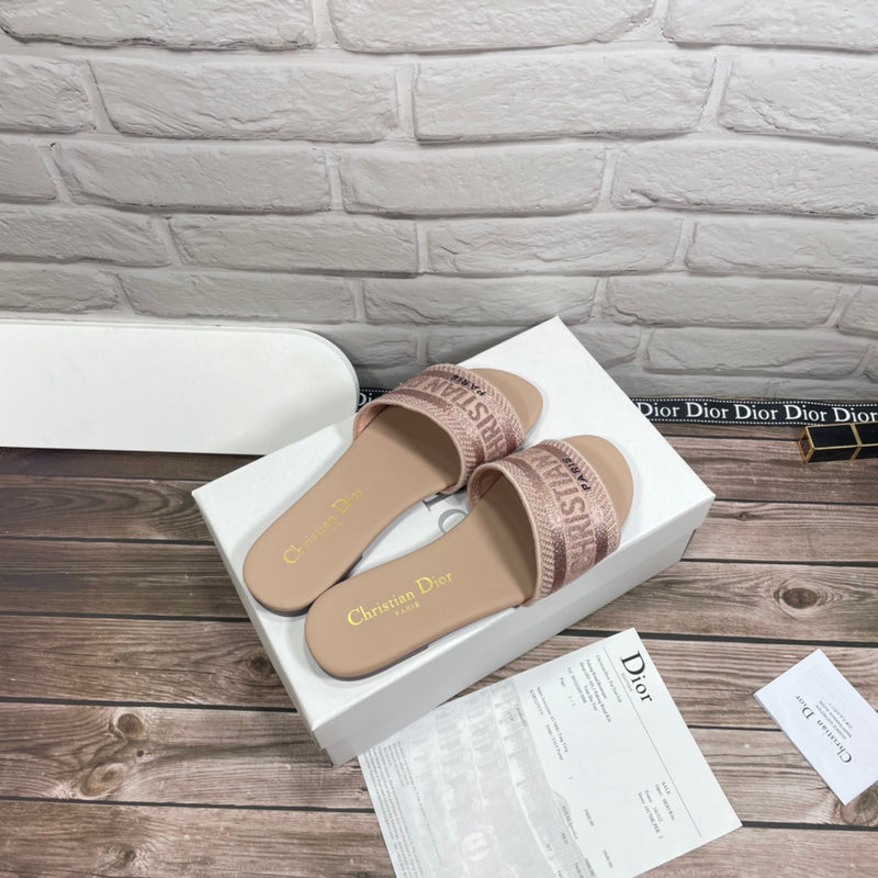 Women's MJDS12 shoes 35-42 slippers with all packaging - product image from the listing.