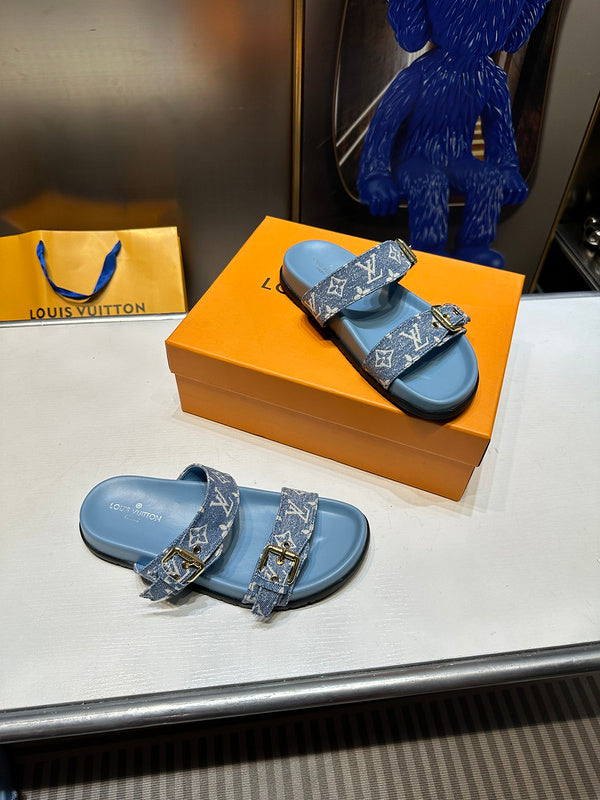Women's MLS4 Slippers And Man shoes 35-45 With box - product image from the listing.