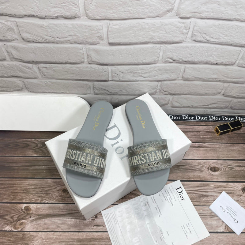 Women's MJDS11 shoes 35-42 slippers with all packaging - product image from the listing.
