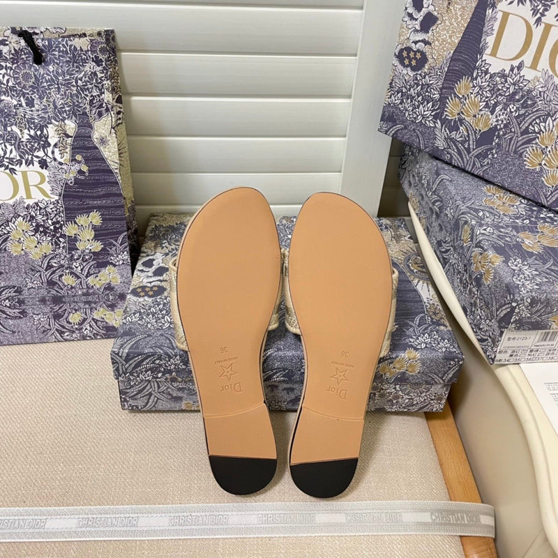 Women's MDS3 Slippers shoes 35-42 With box - product image from the listing.