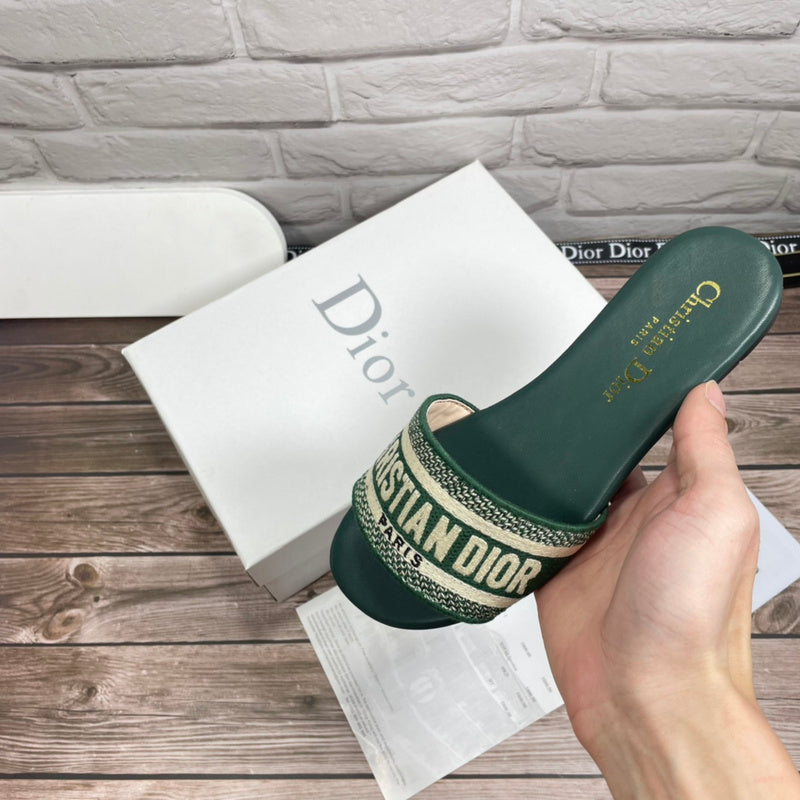 Women's MJDS12 shoes 35-42 slippers with all packaging - product image from the listing.