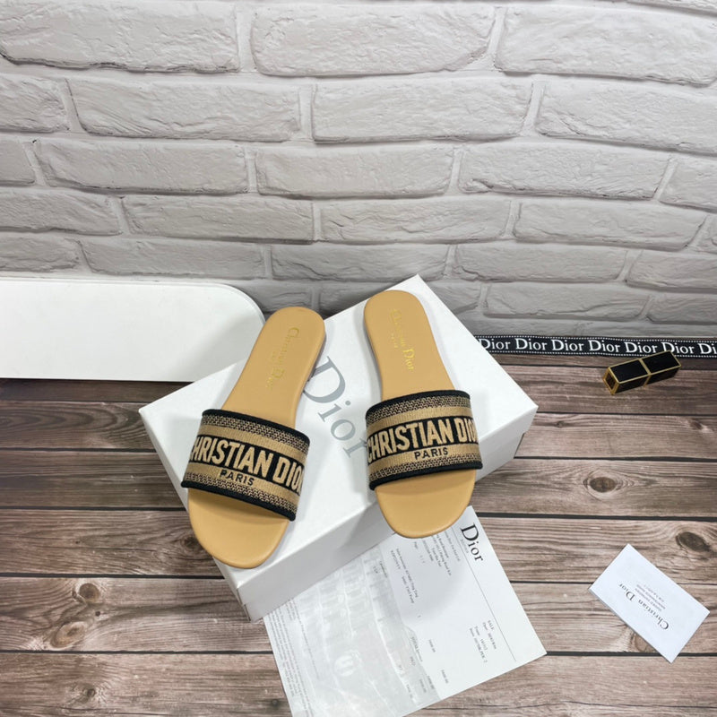 Women's MJDS11 shoes 35-42 slippers with all packaging - product image from the listing.