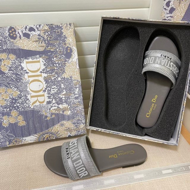 Women's MDS3 Slippers shoes 35-42 With box - product image from the listing.